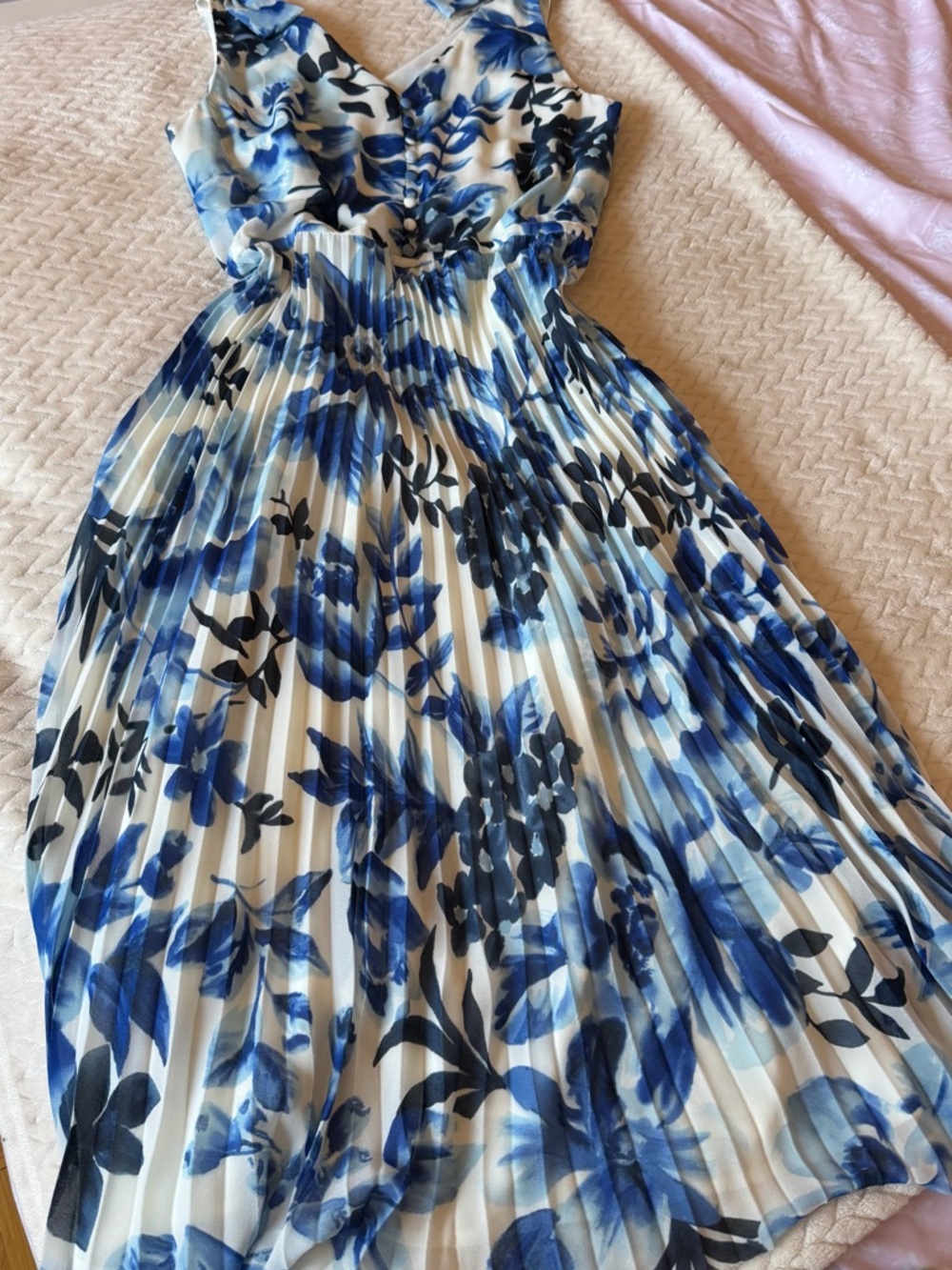 Talbots Blue and White Floral Pleated Midi Dress